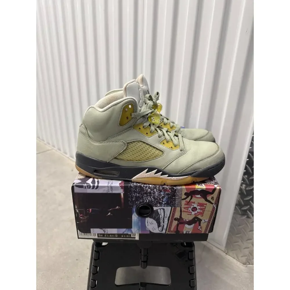 Jordan size 10
